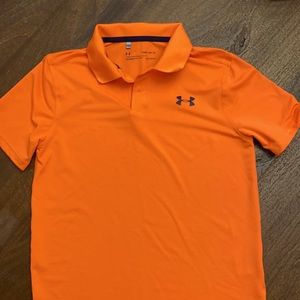 Like New! Under Armour Boys Shirt Youth Medium